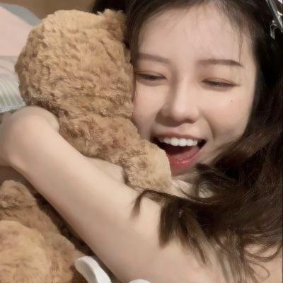 请对我承诺 海报